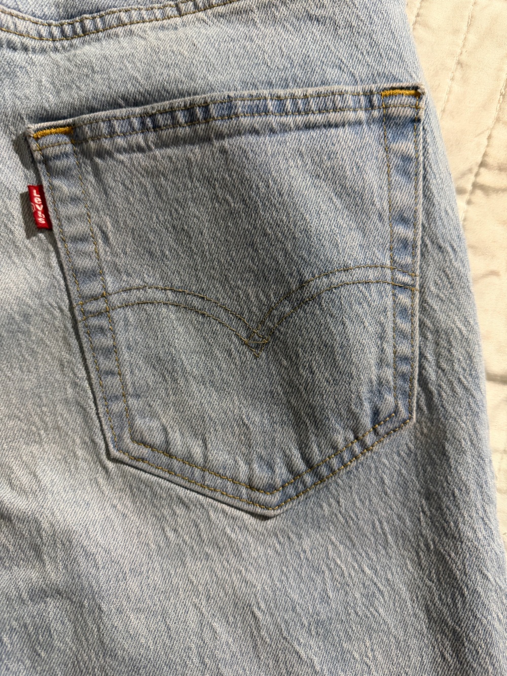 Levi's Men's Light Blue Straight-Leg Denim Jeans